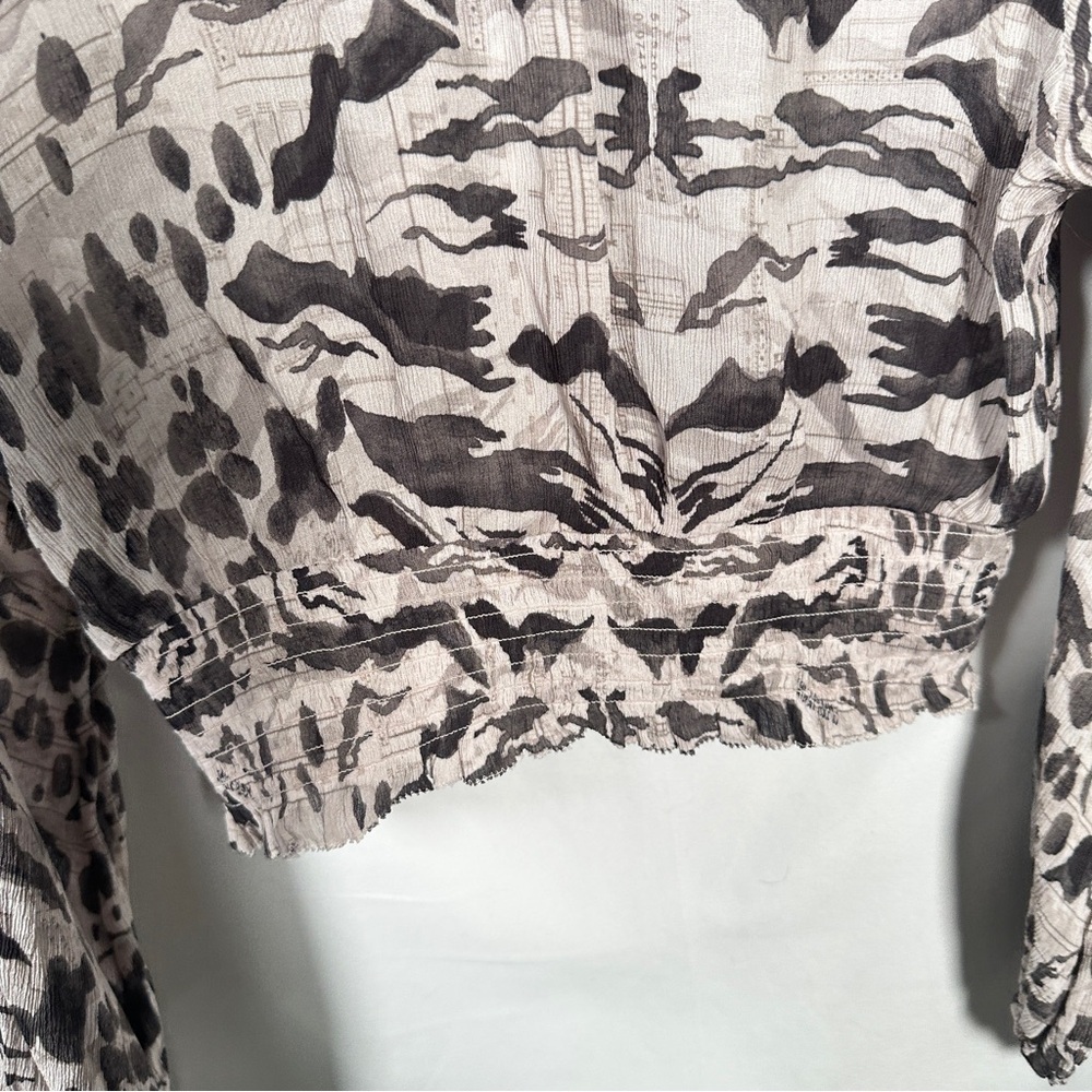 AllSaints Thallo Oniyuri Ecru Crop Ruffle Blouse Size 2 - Picture 13 of 13